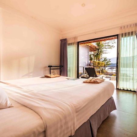 The Sanctuary Nam Ngum Beach Resort Vang Vieng Luaran gambar