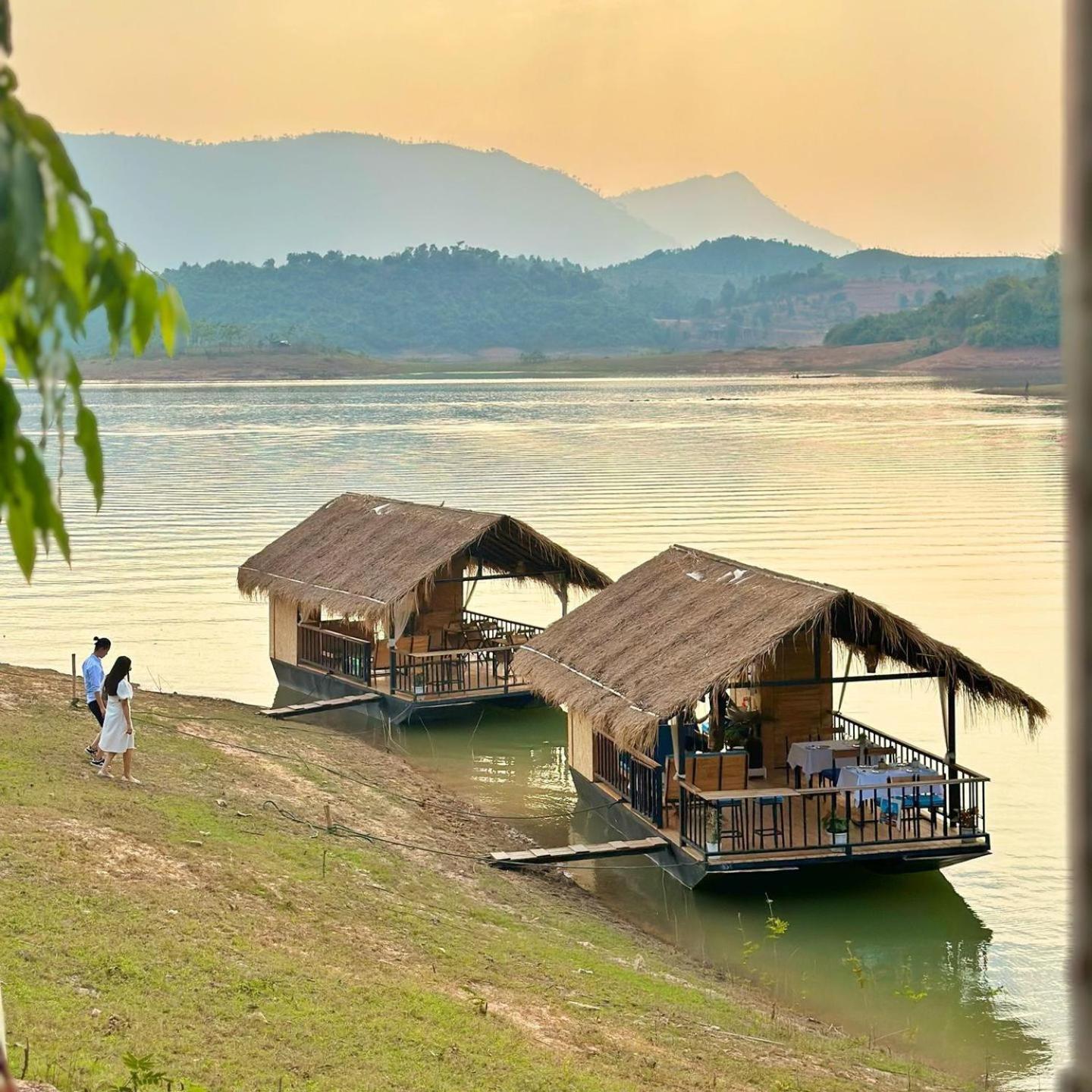 The Sanctuary Nam Ngum Beach Resort Vang Vieng Luaran gambar