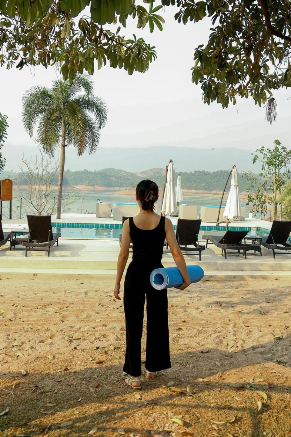The Sanctuary Nam Ngum Beach Resort Vang Vieng Luaran gambar