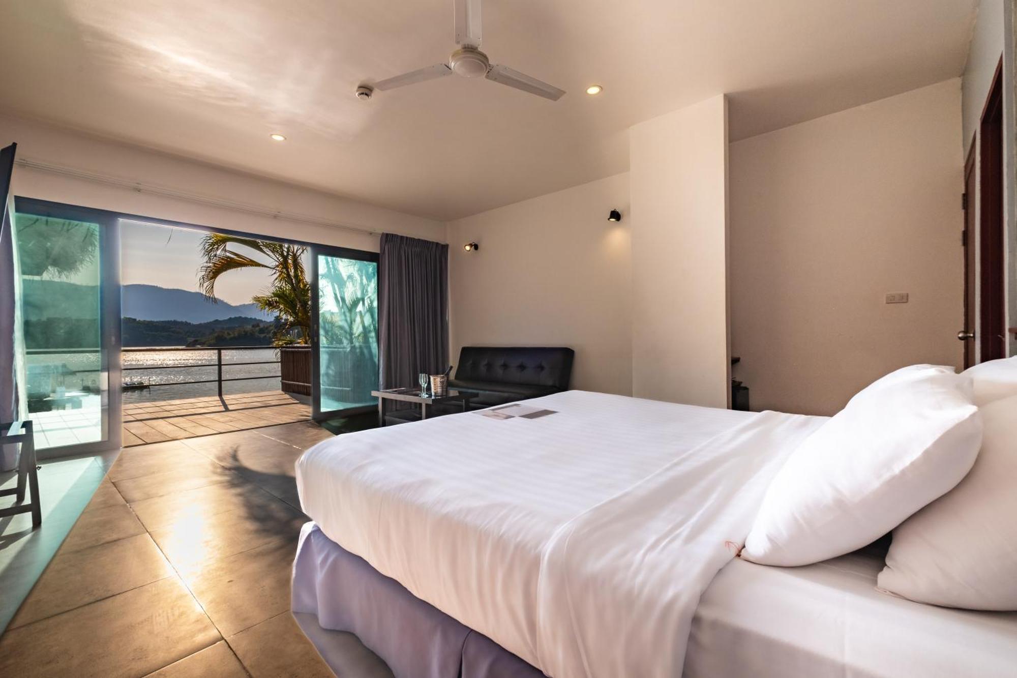 The Sanctuary Nam Ngum Beach Resort Vang Vieng Luaran gambar
