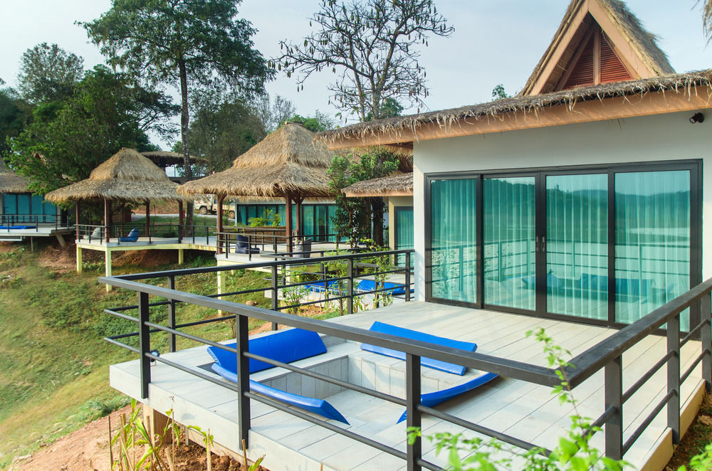The Sanctuary Nam Ngum Beach Resort Vang Vieng Luaran gambar