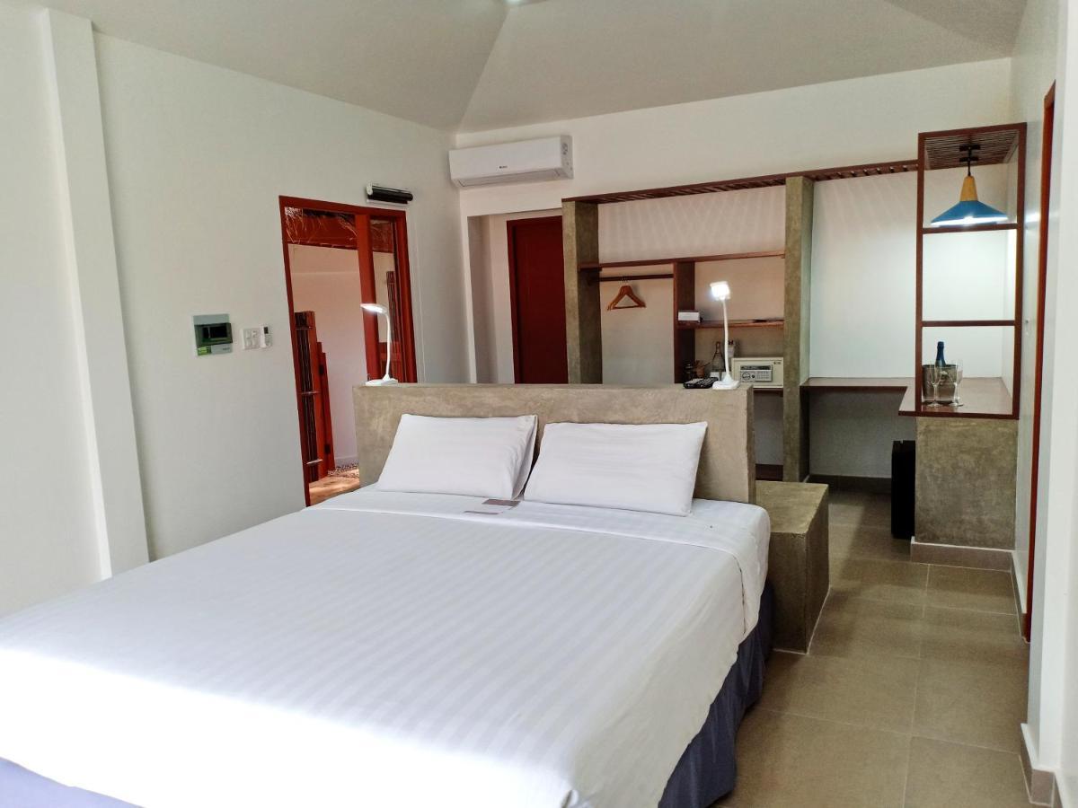 The Sanctuary Nam Ngum Beach Resort Vang Vieng Luaran gambar