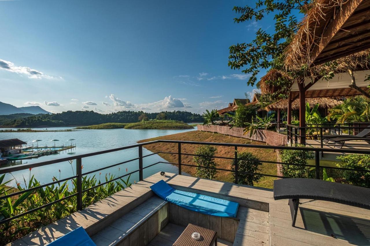 The Sanctuary Nam Ngum Beach Resort Vang Vieng Luaran gambar